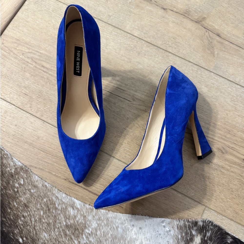 Nine West Blue Suede Pumps
